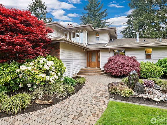 2nd image of 1340 Coral Drive