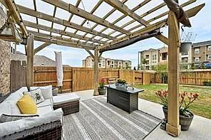 165 Satsuma Dr — Photo 6