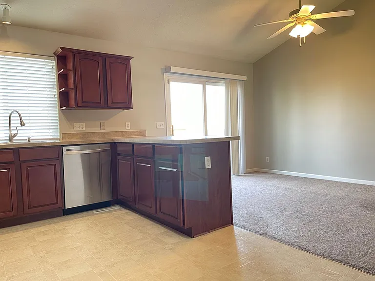 5964 S 186th Ave — Photo 17