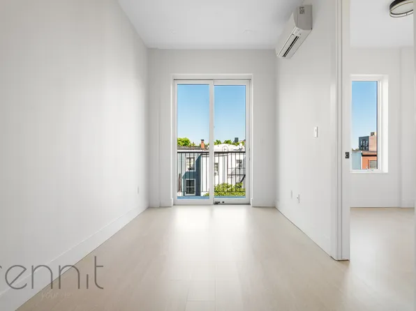 1038 Jefferson Avenue image 6 of 22