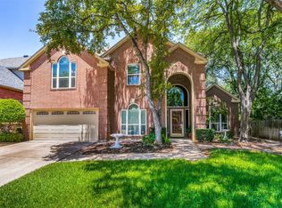 700 Wortham Dr, Grapevine, TX 76051