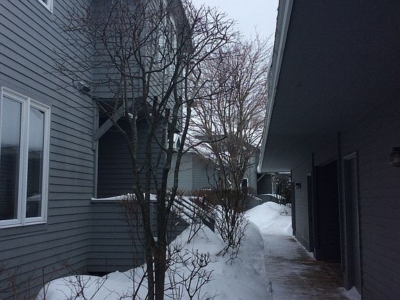 3rd image of 764 N Yacht Club Dr Unit 20