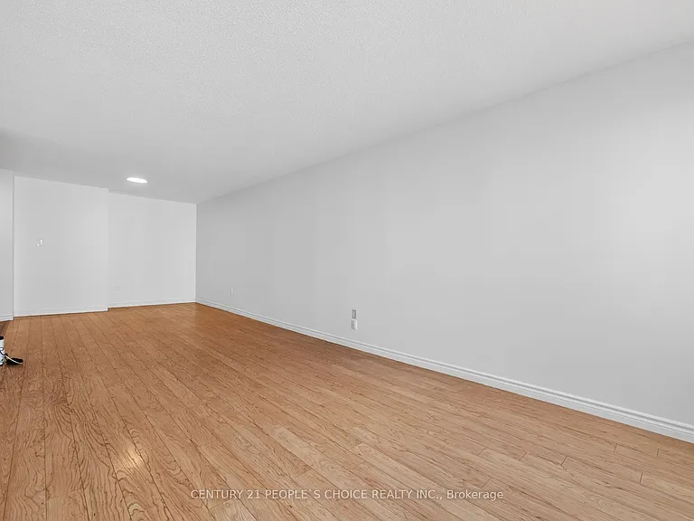 390 Dixon Rd #702 — Photo 17