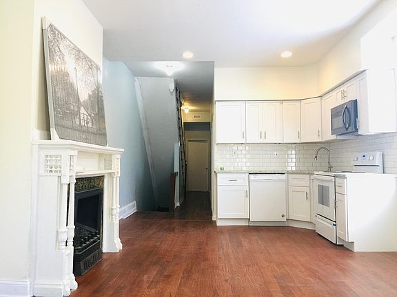5th image of 422 S 42nd St Floor 2