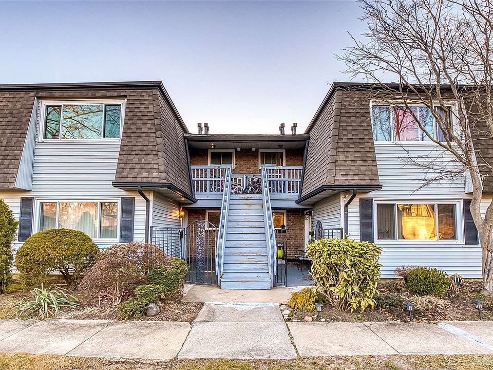 155 Feller Drive UNIT 155, Central Islip, NY 11722 Zillow