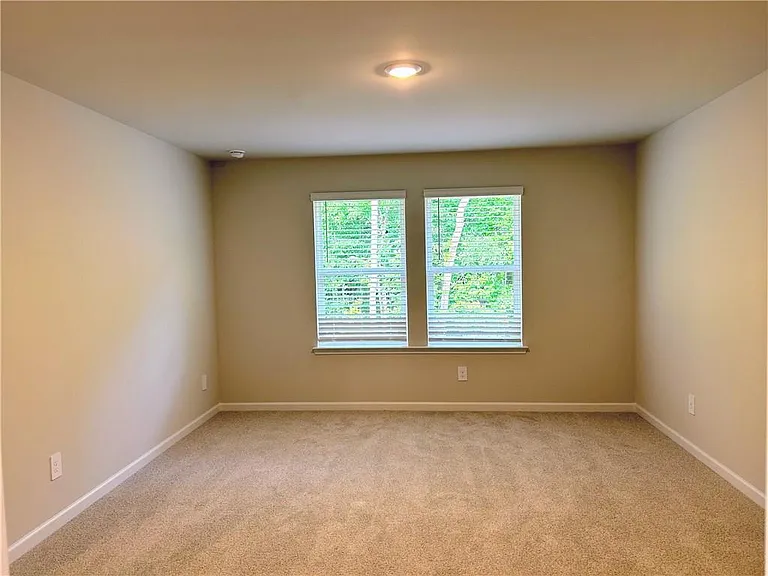 7811 Richmond Trl — Photo 18