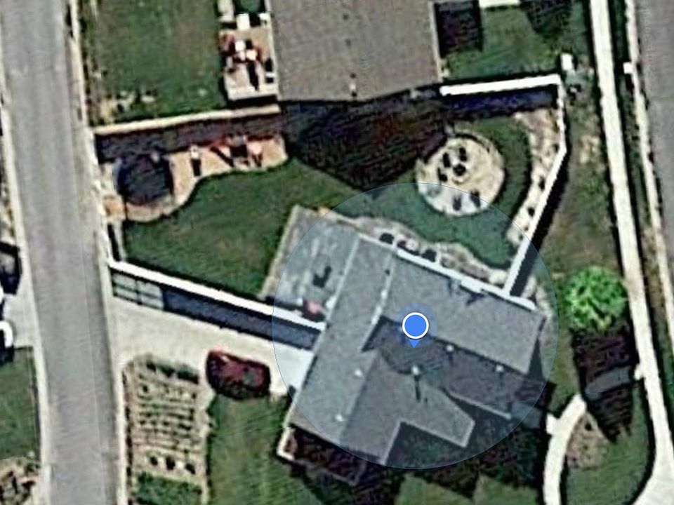 2nd image of 1805 E Cedar Trails Way