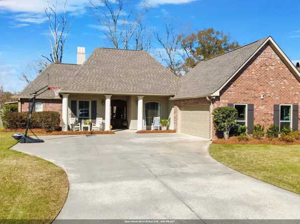 10251 Crooked Creek Ln, Denham Springs, LA 70726
