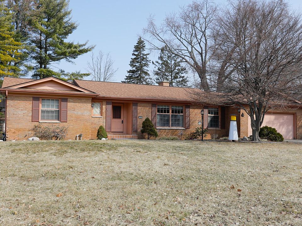 141 Pleasantview Dr-101