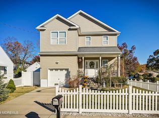 125 8th St, Hazlet Township, NJ 07734