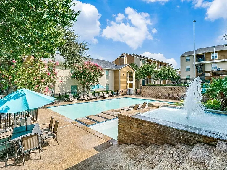 Riviera Apartments