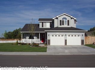 2063 NE Onati Ave, Mountain Home, ID 83647