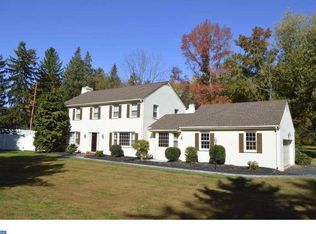 901 Robin Dr, West Chester, PA 19382