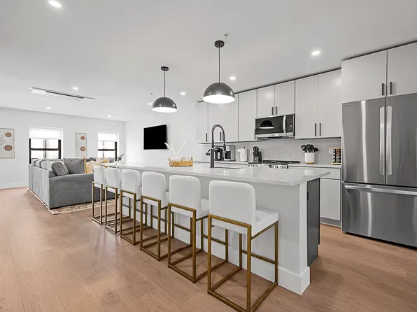 (undisclosed Address), Worcester, MA 01608