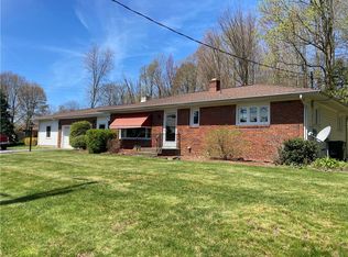 20 W Gore Rd, Erie, PA 16509