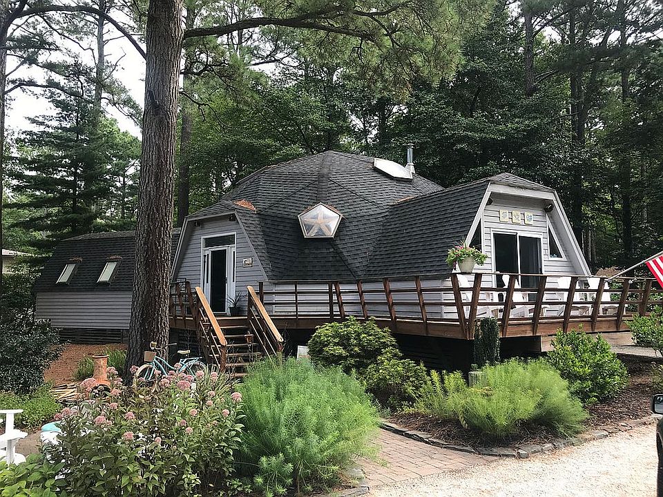 2nd image of 1 Bridge Rd