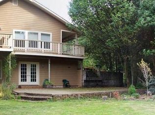 95019 Myrtlewood Ln, Coos Bay, OR 97420