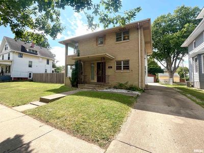 1213 N University St, Peoria, IL, 61606