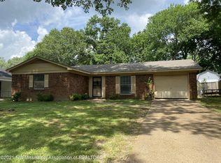 7665 Coral Hills Cv, Southaven, MS 38671
