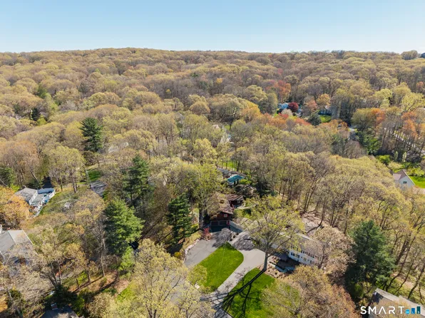 44 Knollwood Drive, Glastonbury, CT 06033
