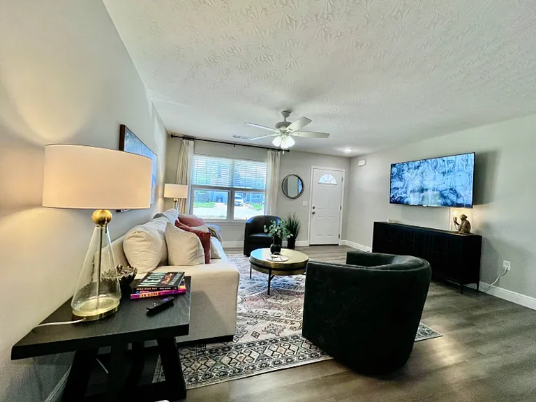 109 Southwind Blvd — Photo 5