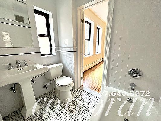 2nd image of 147 W 79th St #4-B