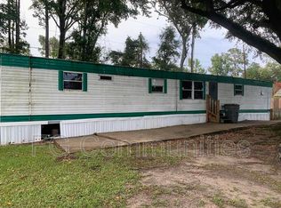 8947 Salamander Rd #P, North Charleston, SC 29406
