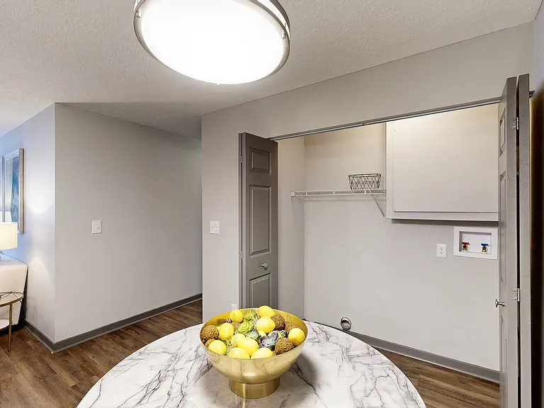 Silvertree at Little Turtle Apartments — Photo 25