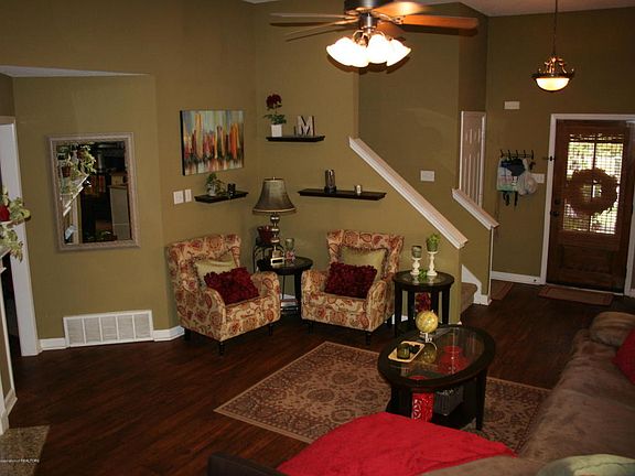 3rd image of 5354 Russell Dr