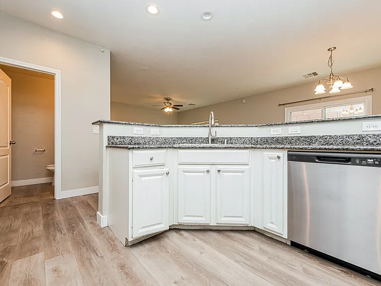 6209 Govett Crescent Ct — Photo 8