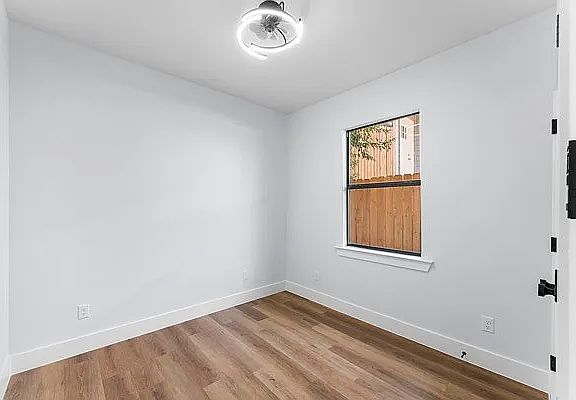 5th image of 1 Oxford Ave