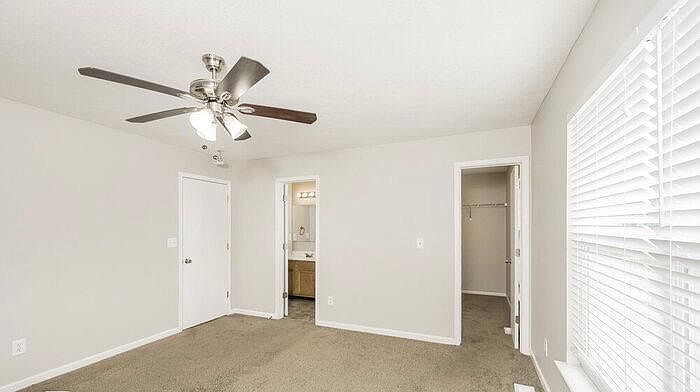 1st image of 8023 Kenhurst Dr