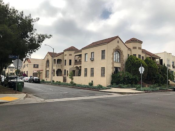 2nd image of 464 N Curson Ave #1