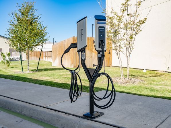 5633 Timbergate Dr #1803