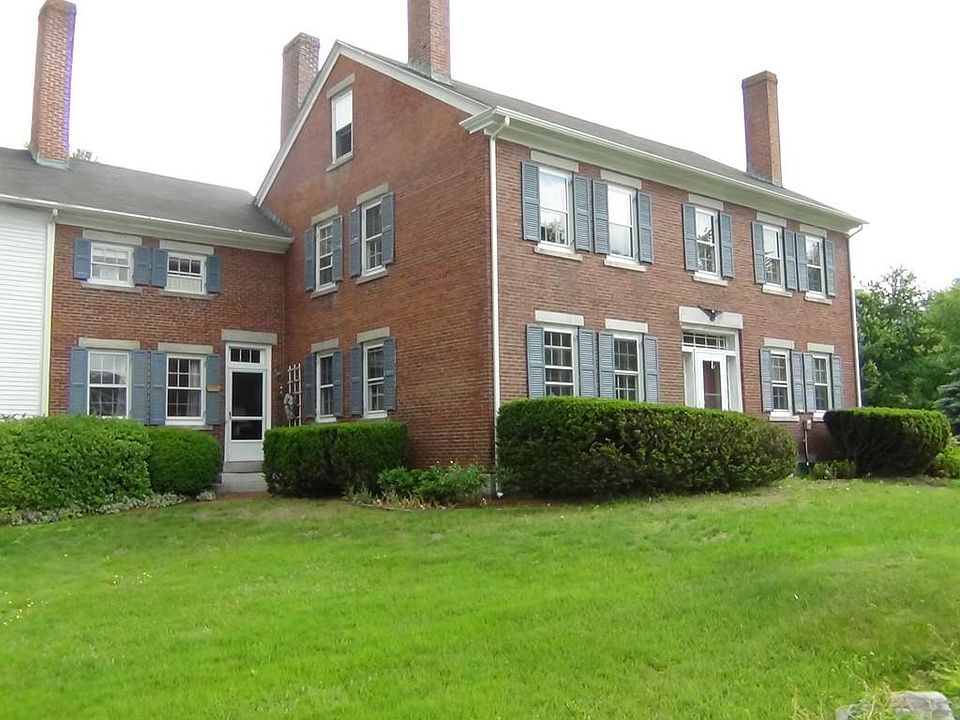 2nd image of 53 Groton Rd #A
