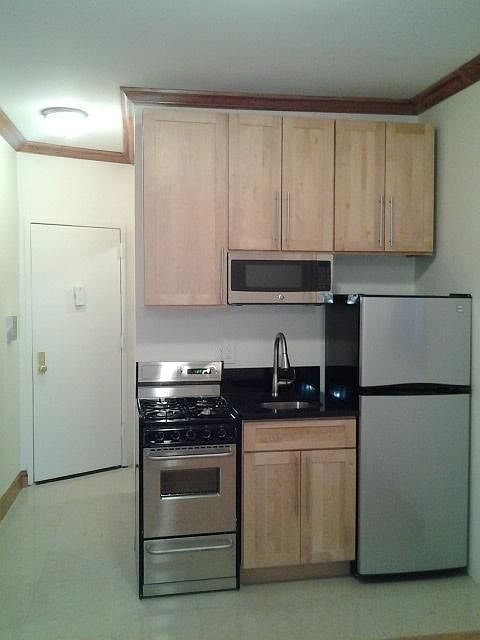2nd image of 96 Mac Dougal St