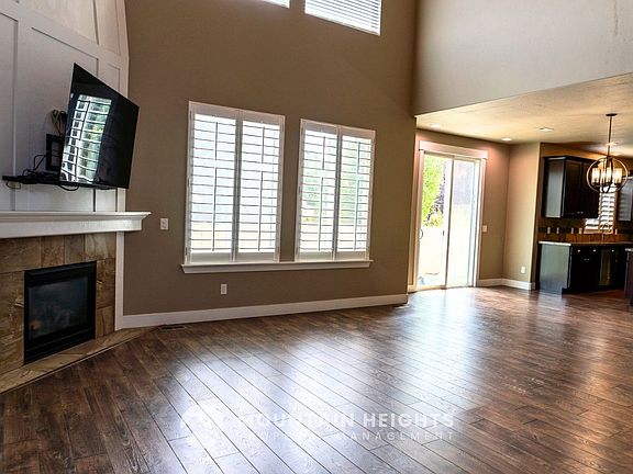 4th image of 3953 W Sand Lake Dr
