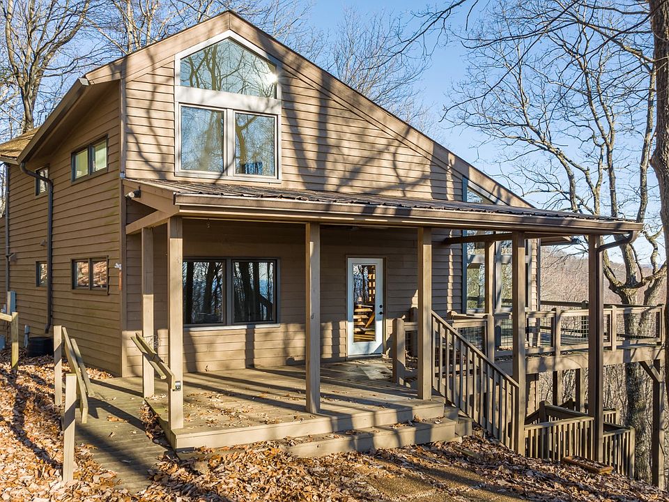 1st image of 106 Mountain Oak Ct