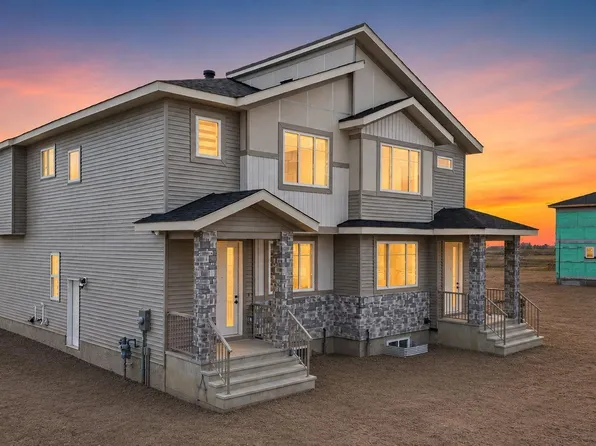 452 Robinson Blvd NE, Leduc, AB T9E 1P8