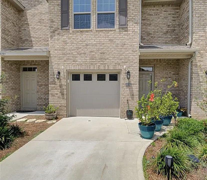 1st image of 8725 Brown Pelican Cir