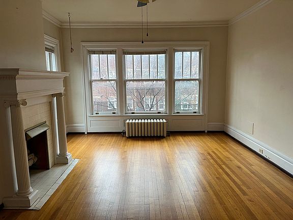 3rd image of 608 Chestnut St #Dd1c49b2c