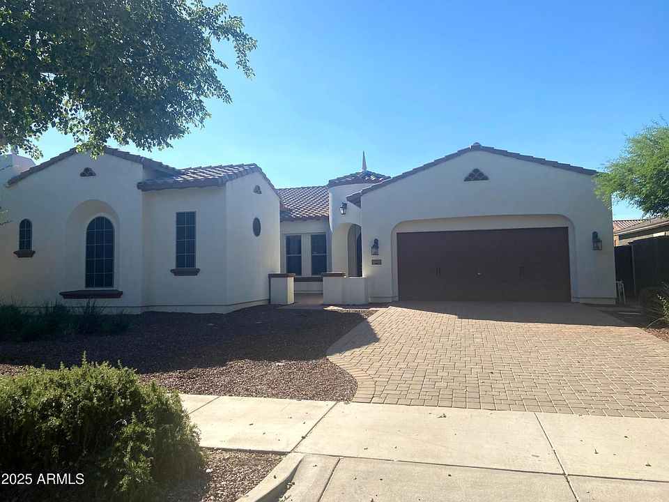 1st image of 20827 W Eastview Way