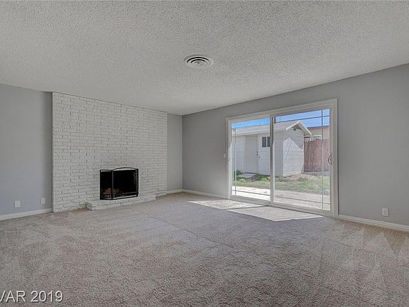 5th image of 2209 La Harve Dr