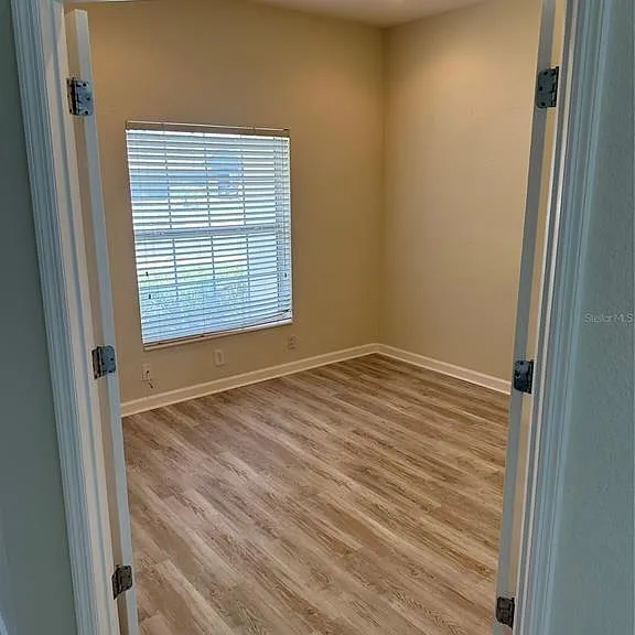 5097 SW 40th Pl — Photo 5