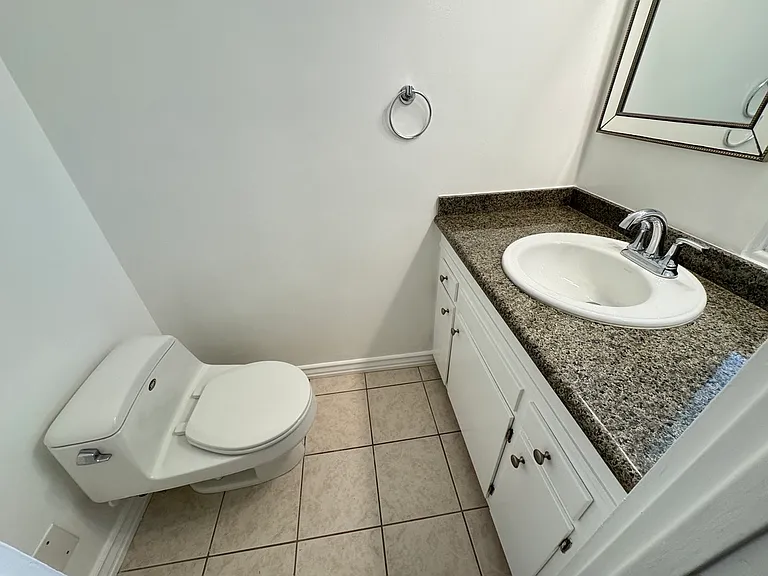 11500 Rochester Ave #11500 — Photo 14