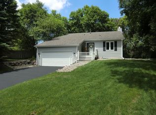 12720 Creek Rd W, Minnetonka, MN 55305