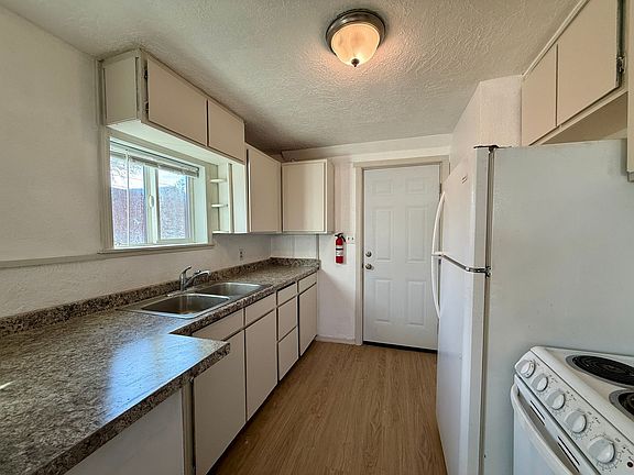 2nd image of 136 1/2 SW 3rd St #0