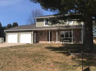 6124 Chadeau Ave, Kalamazoo, MI 49009