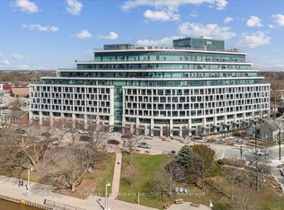 The Shores, Oakville, ON L6L 0E1