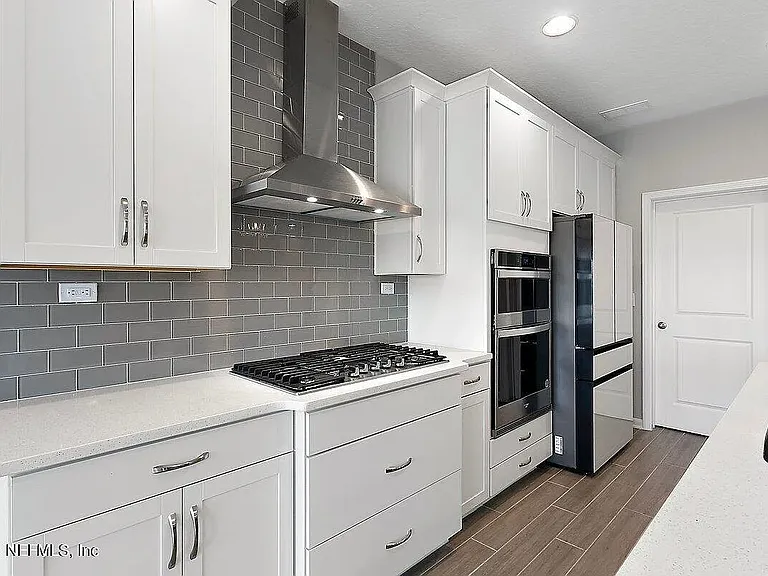 95 Goldcrest Way — Photo 8